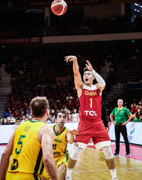 中國(guó)男籃惜敗巴西 ▏在漢解開(kāi)三個(gè)問(wèn)號(hào)(圖9)