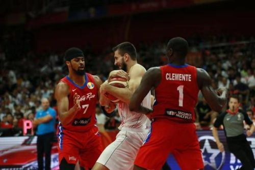 半場打卡下班，塞爾維亞90比47大勝波多黎各