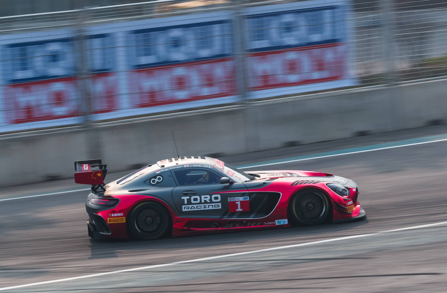 2019東風(fēng)風(fēng)神中國汽摩運(yùn)動(dòng)大會(huì)圓滿落幕 江城速度譜寫賽車新傳奇